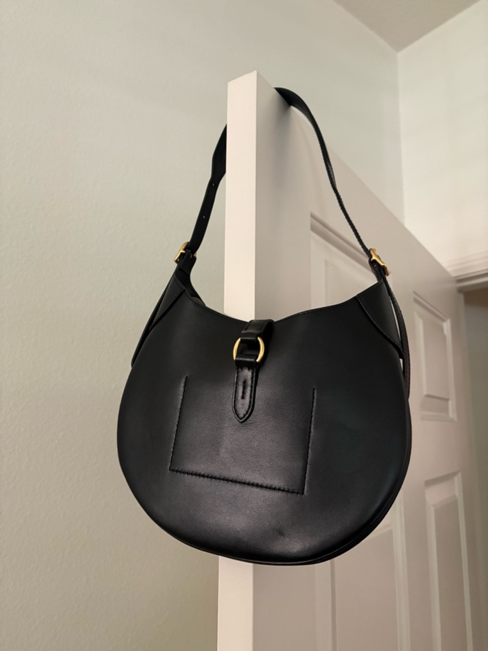 Ralph Lauren Polo ID small Black Leather Shoulder Bag with Gold - Picture 2 of 5